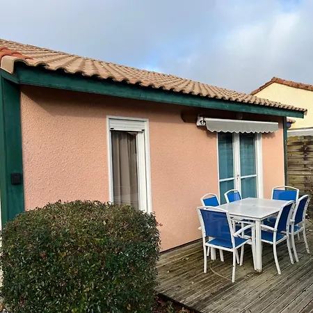 Holiday home Patrimoine Et Immobilier Du