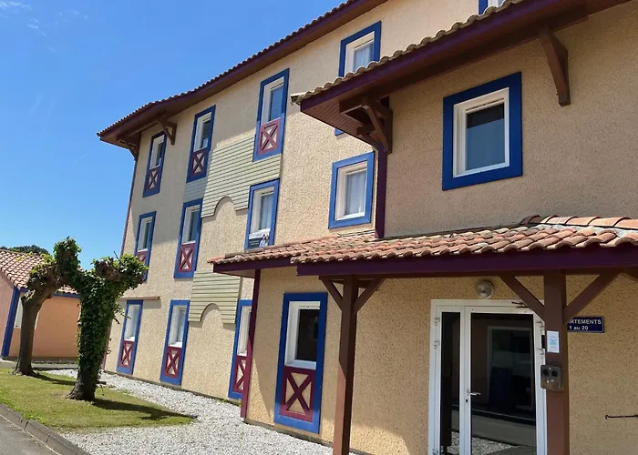 Holiday home Patrimoine Et Immobilier Du *